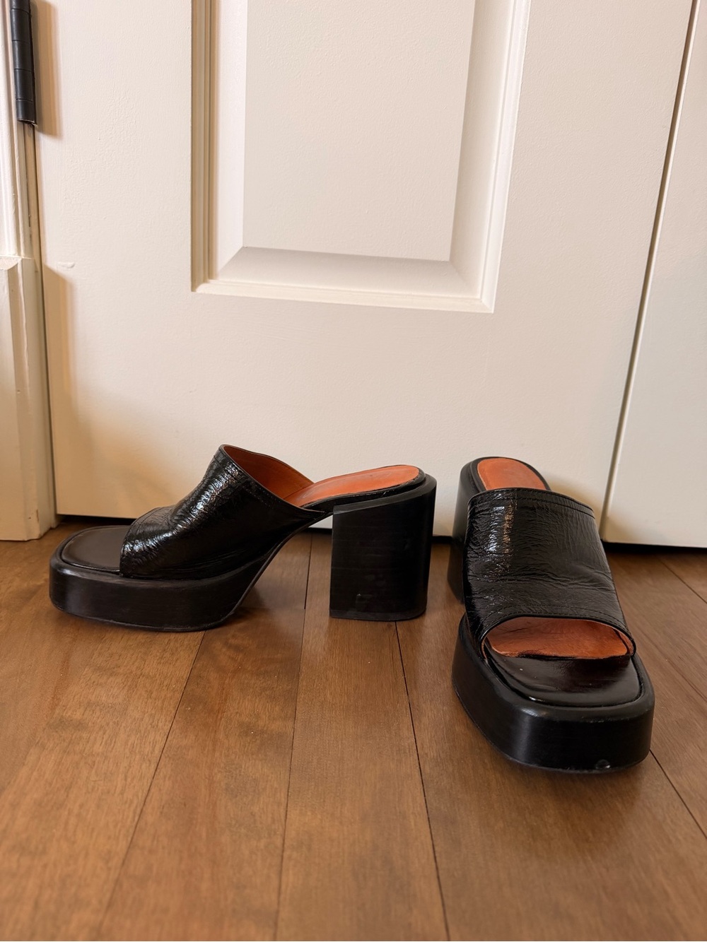 L’INTERVALLE Black Leather Platform Mule Sandals | EU 36